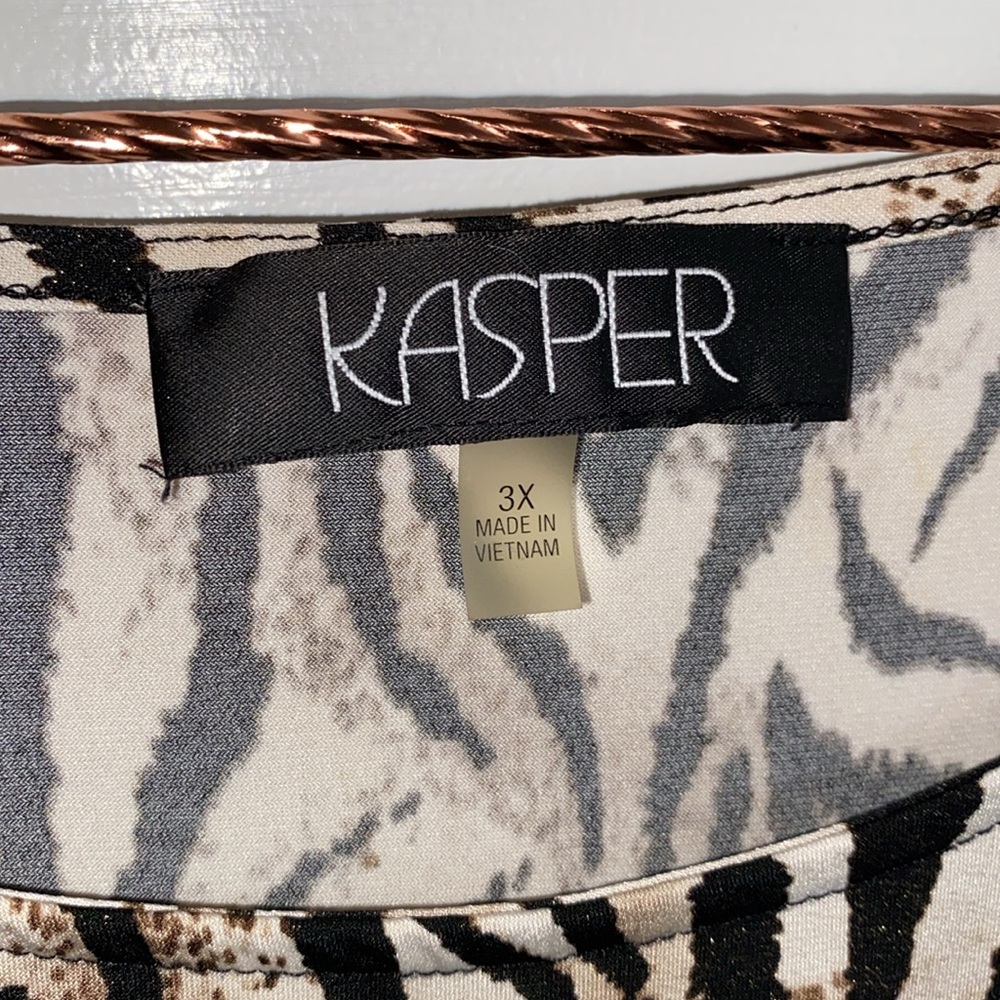 Kasper Metallic Leopard/ Animal Print Sleeveless Blouse Size 3X - Picture 3 of 4